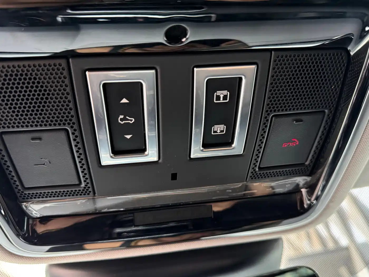 Land Rover Range Rover Velar 2018 P250 S фото 12