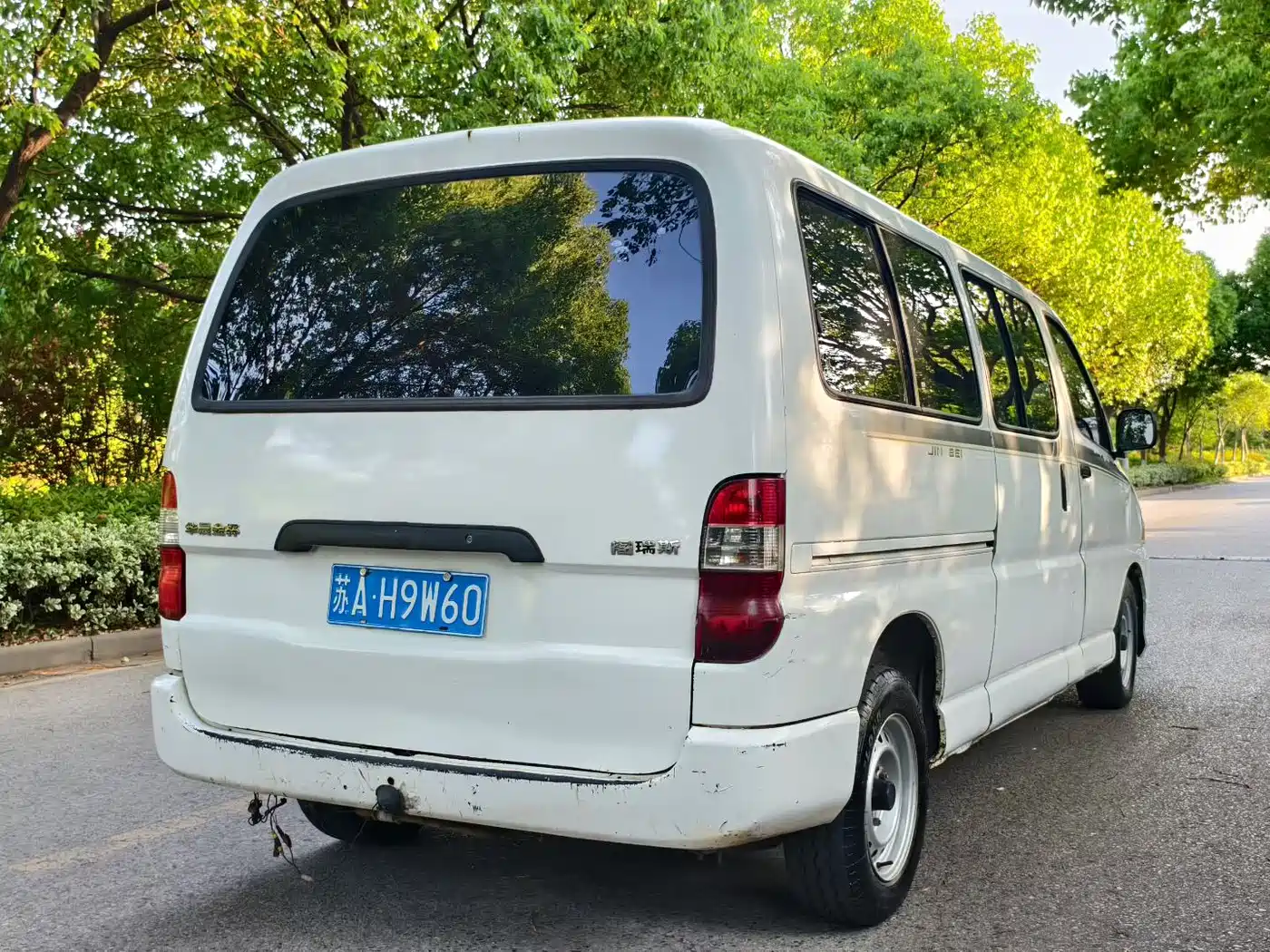Jinbei Grace 2017 2016 2.0L Classic Standard Long Wheelbase 9-seater