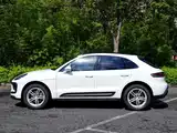Photo 5 - Porsche Macan