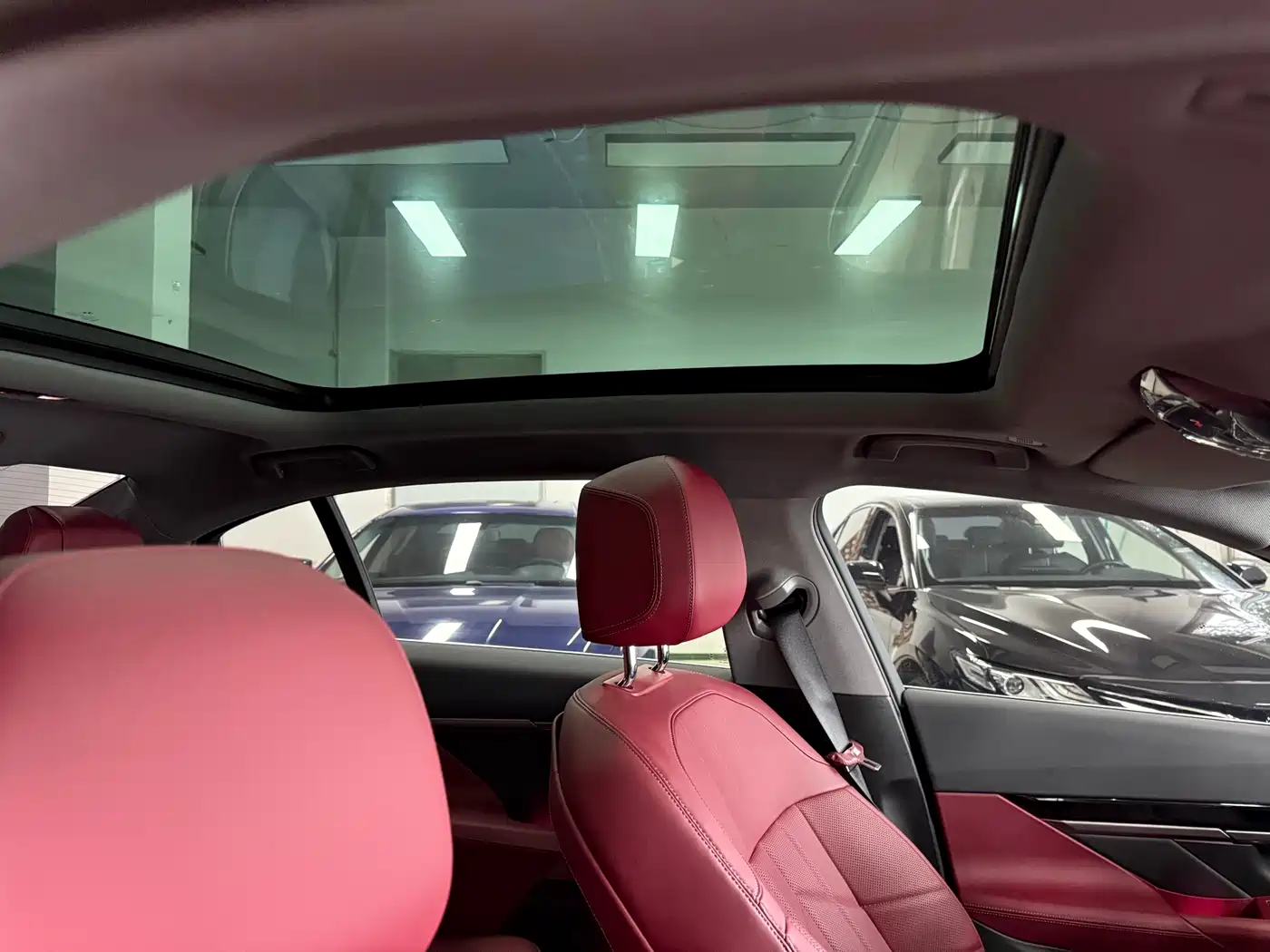 BMW 5 Series 2025 525Li M Sport Package фото 6