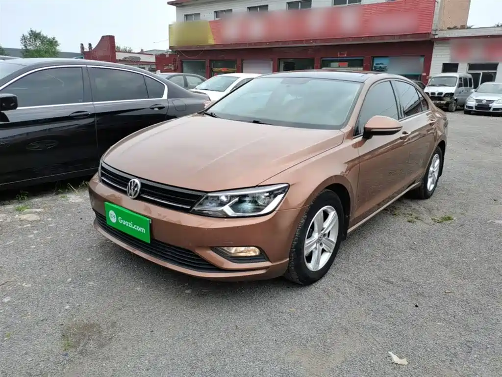 Volkswagen Lamando 2017 230TSI Manual Trend Edition
