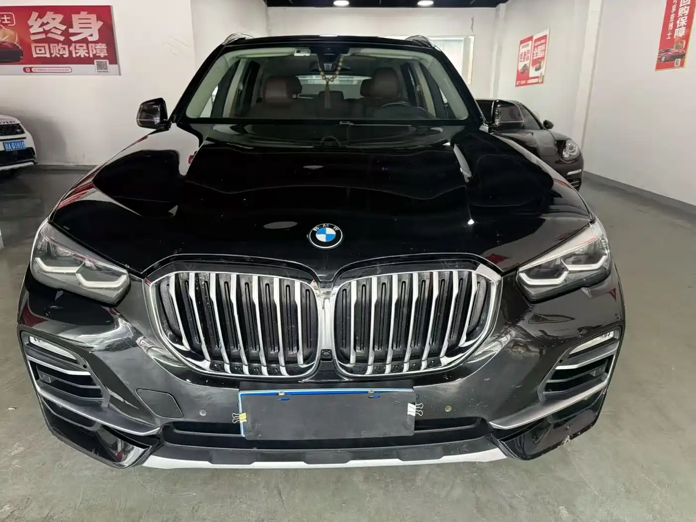 Photo 1 - BMW X5 (Import)