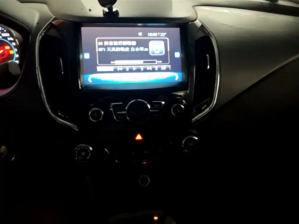 Chevrolet Cruze 2016 1.5L Manual Elite Edition фото 20