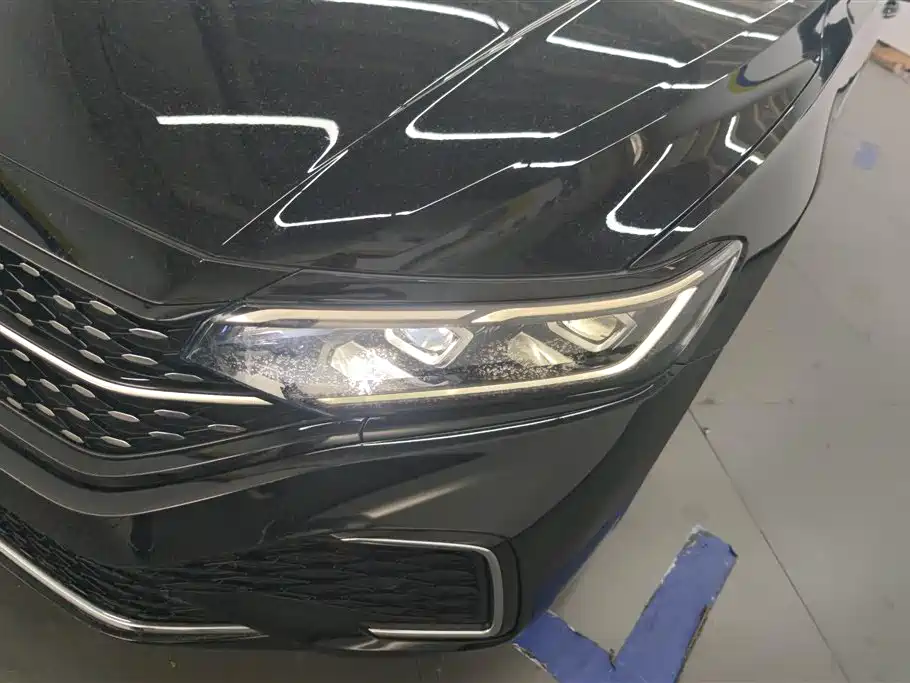 Volkswagen Passat 2024 380TSI Starlight Luxury Edition фото 5