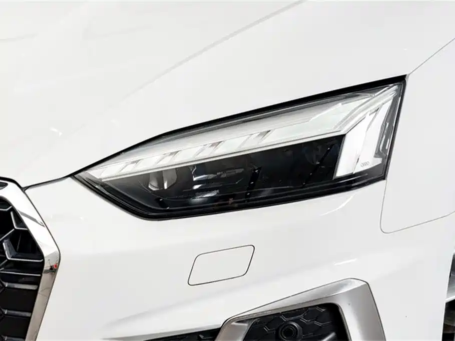 AUDI A5 (IMPORT)