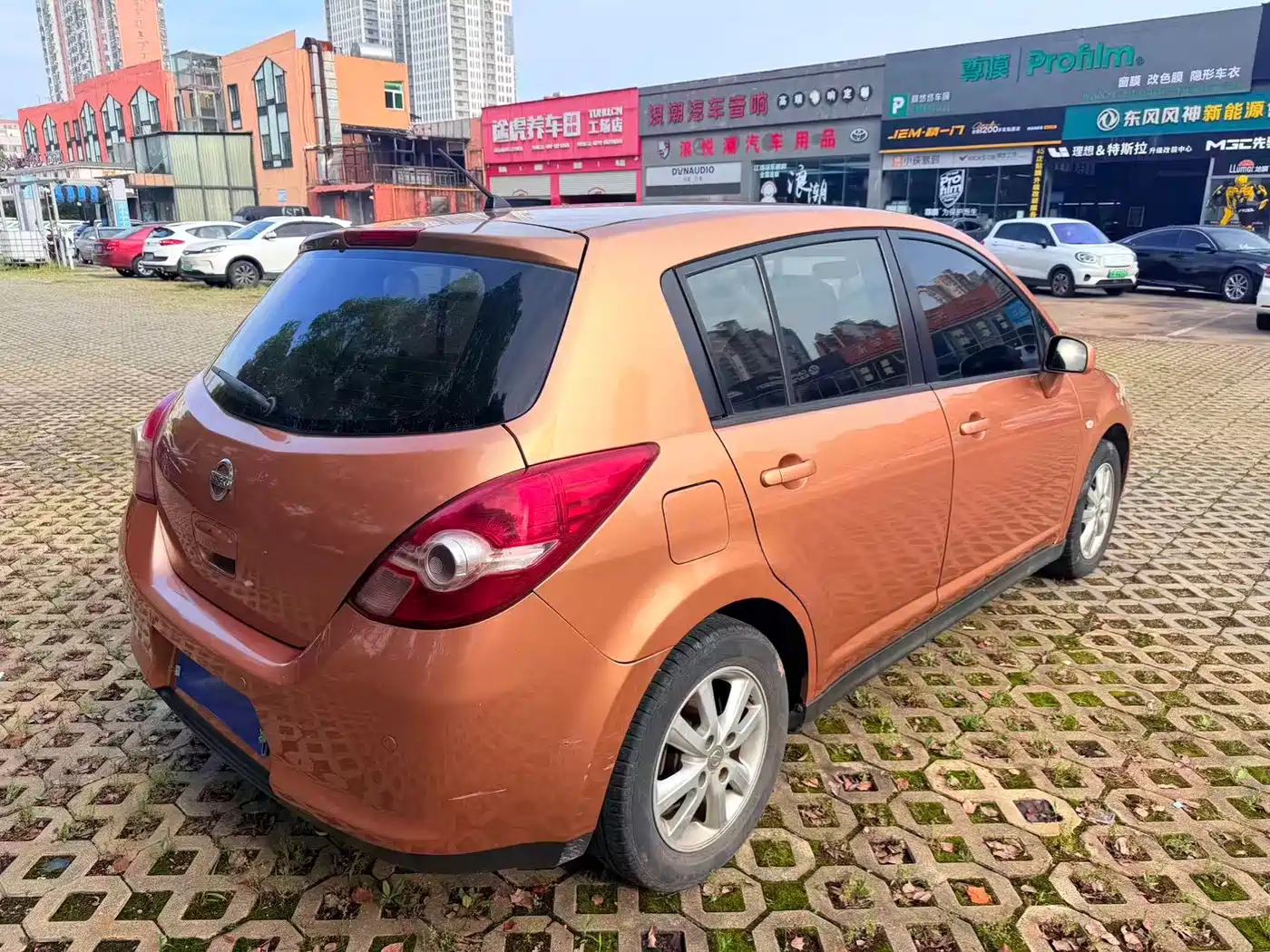 Nissan Tiida 2009 2008 1.6L Automatic Smart