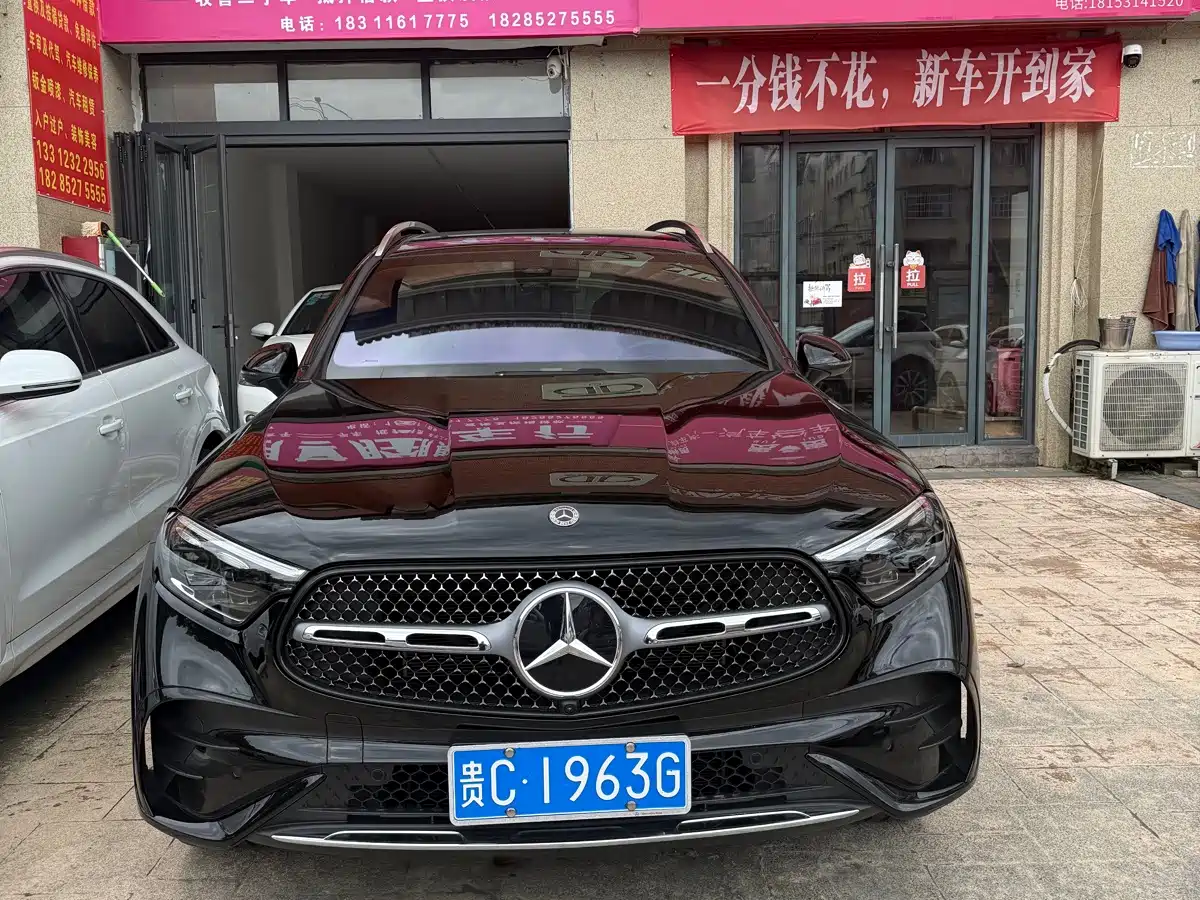 Фото 1 - Mercedes-Benz GLC