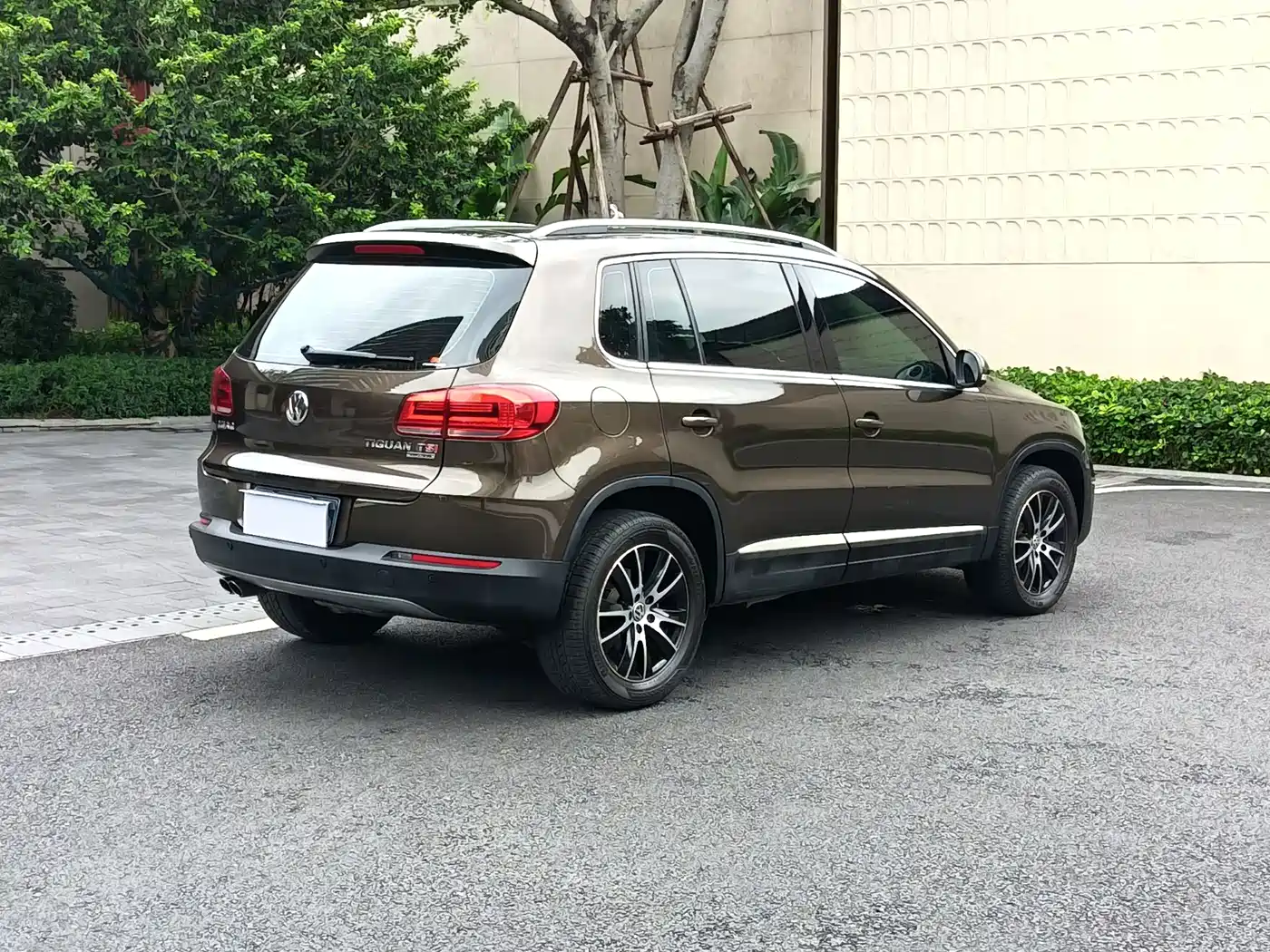 Volkswagen Tiguan 2013 1.8TSI Auto 4WD Luxury фото 4