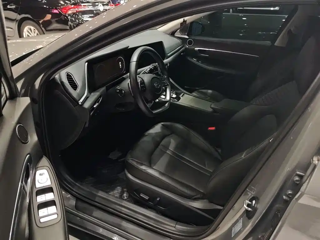 Hyundai Sonata 2020 270TGDi DCT GLS Elite Edition фото 11