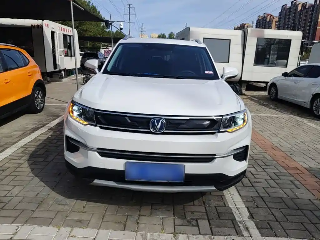 Changan CS35 PLUS 2019 2018 1.6L Automatic Smooth Connect China V