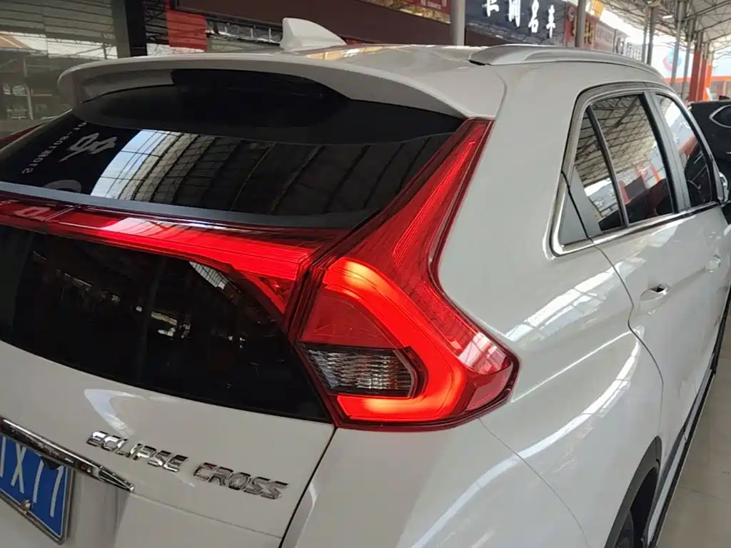 Mitsubishi Eclipse Cross 2021 2021 1.5T CVT 2WD Dream Edition