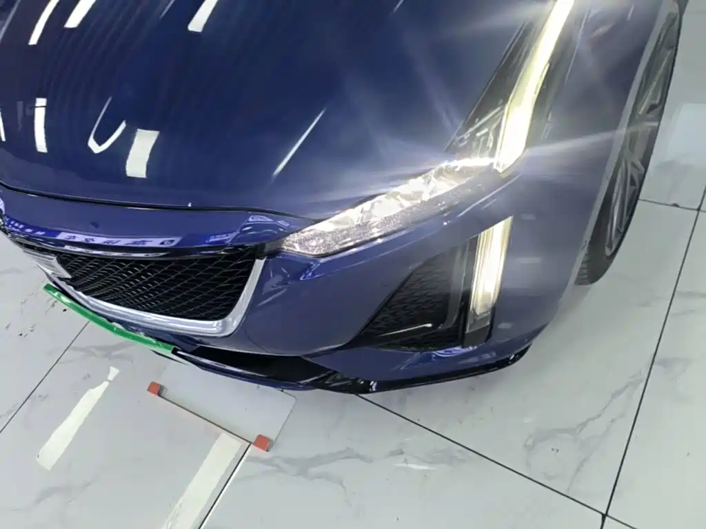 Фото 24 - Cadillac CT5
