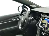Фото 22 - Cadillac XT6
