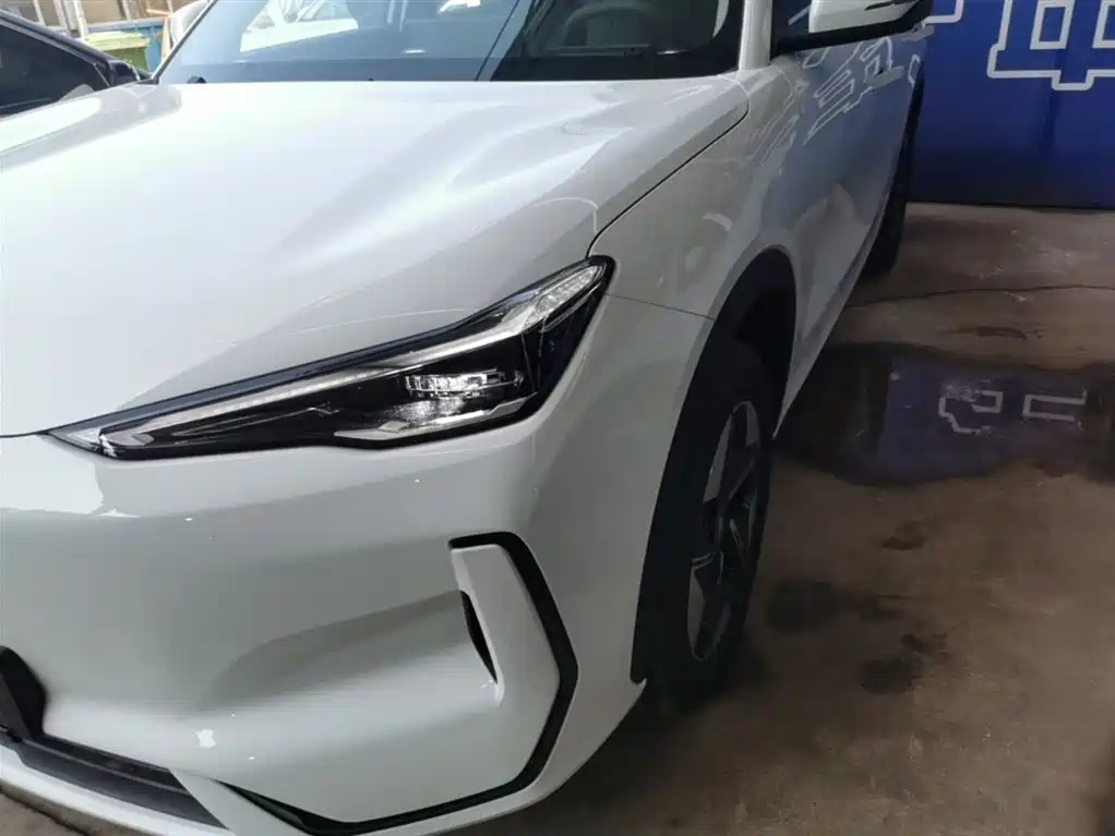 Geely Galaxy Galaxy E5 2026 530km Voyager Edition фото 24
