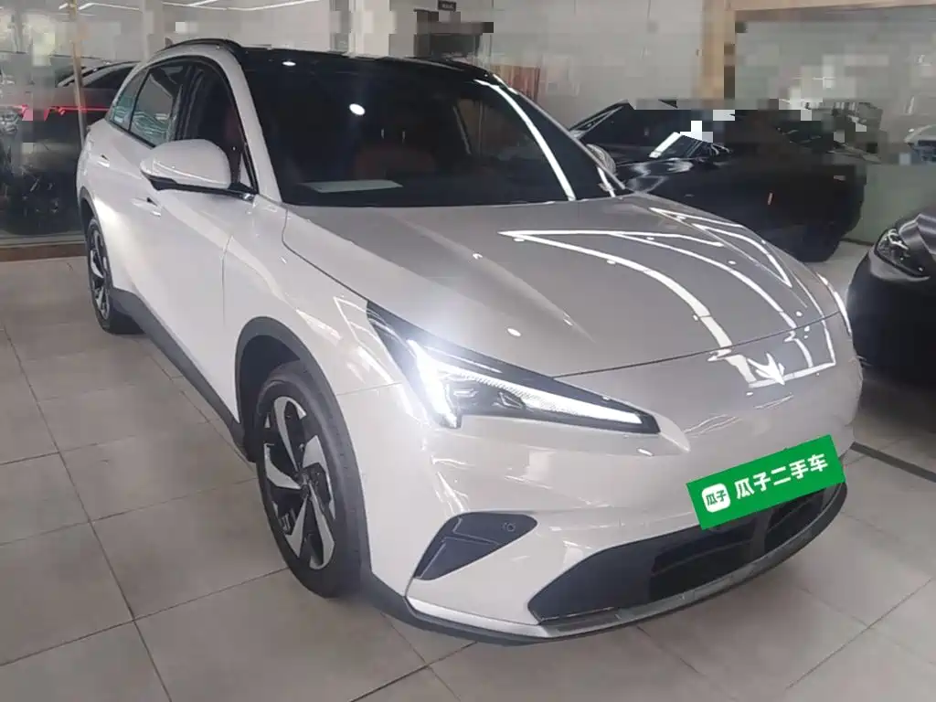 2025 ARCFOX Alpha T5