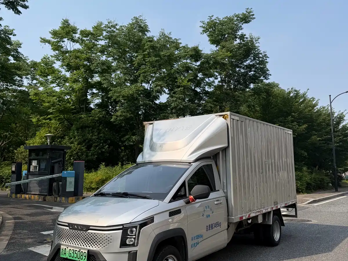  Lingshi Auto Ling Shi Golden Card 2023 Model Pioneer Edition 13.26kWh