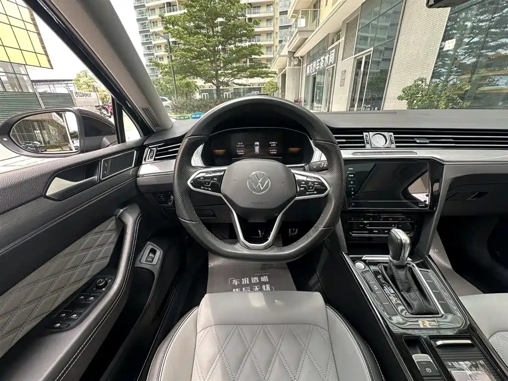 Volkswagen Magotan 2023 2 Million Units Anniversary Edition 330TSI DSG Leading Type фото 21
