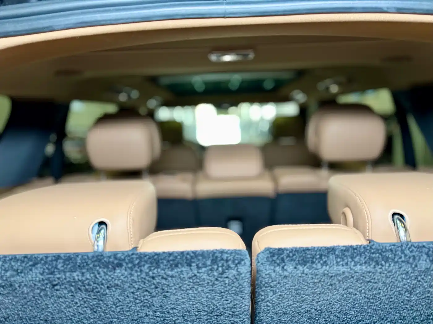 Land Rover Range Rover 2024 3.0 L6 400PS Golden Age Extended 7-Seater фото 14