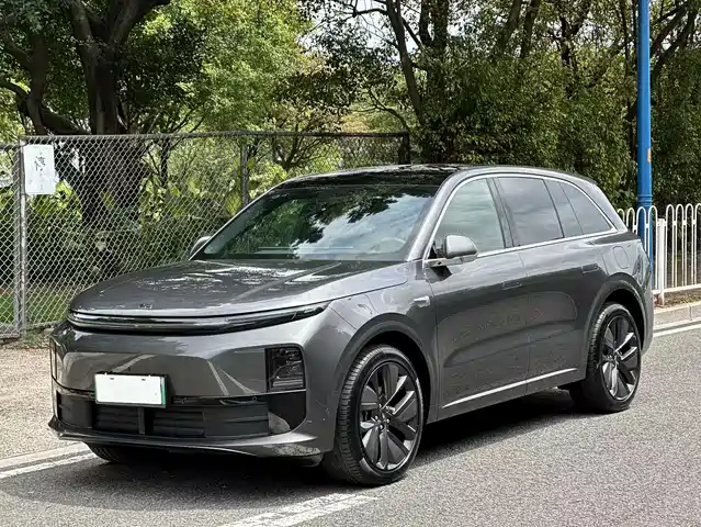 Li Auto L6 2024