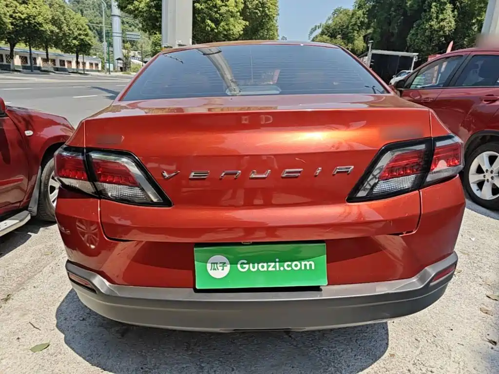 Venucia D60 2018 2018 1.6L Manual Smart Elite Edition