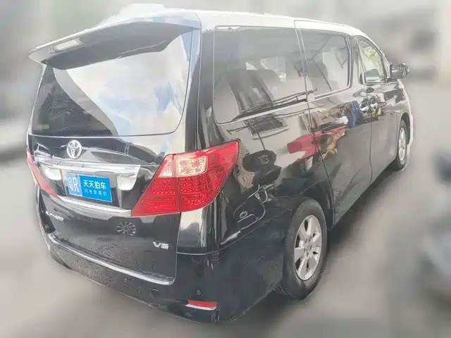 Toyota Alphard 2011 3.5L Luxury Edition — фото 2