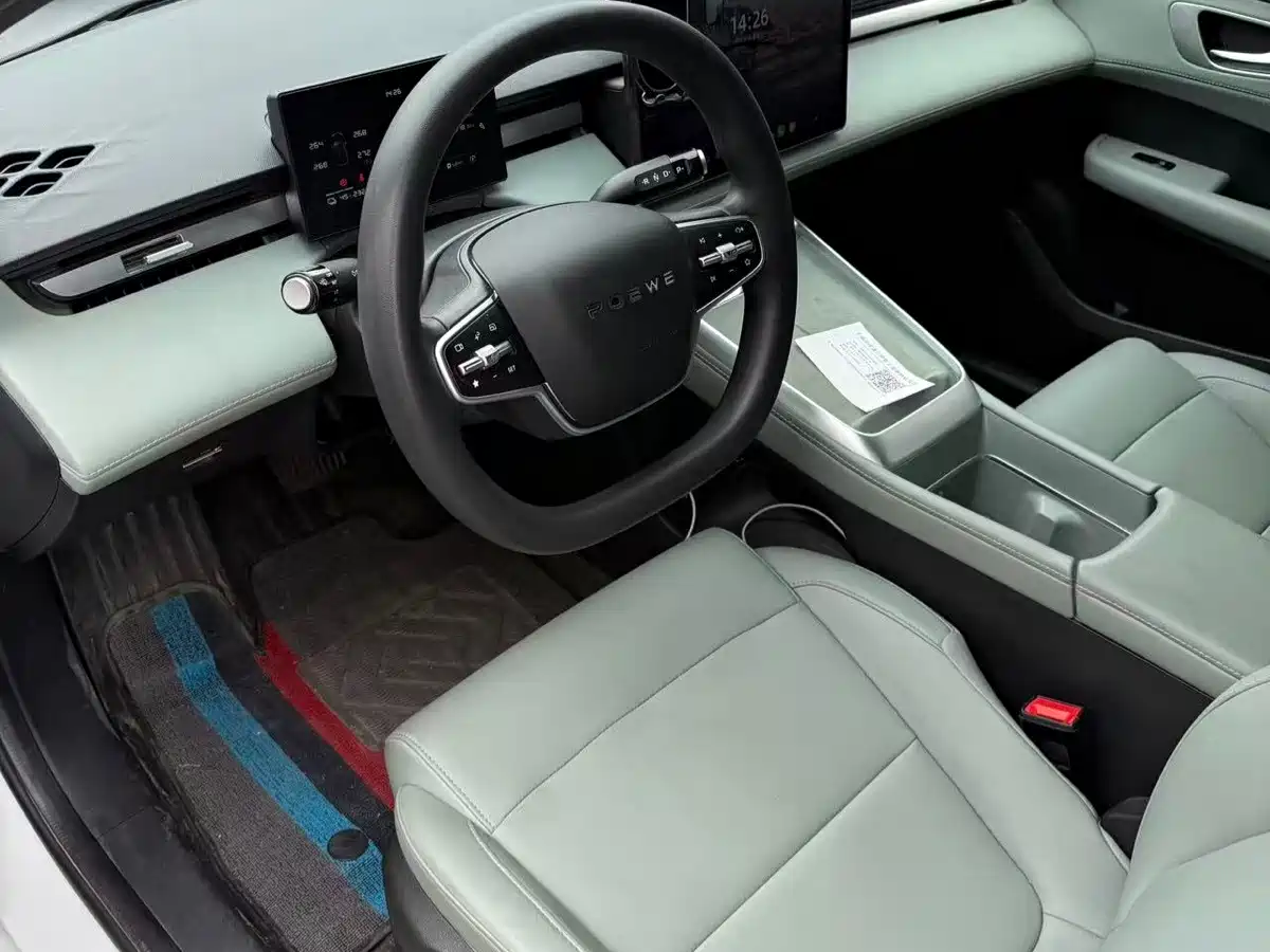 2025 Roewe D6