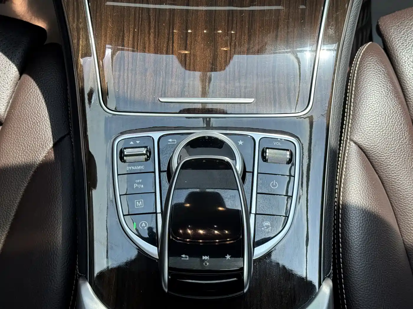 Mercedes-Benz GLC 2019 GLC 260 4MATIC Dynamic фото 16