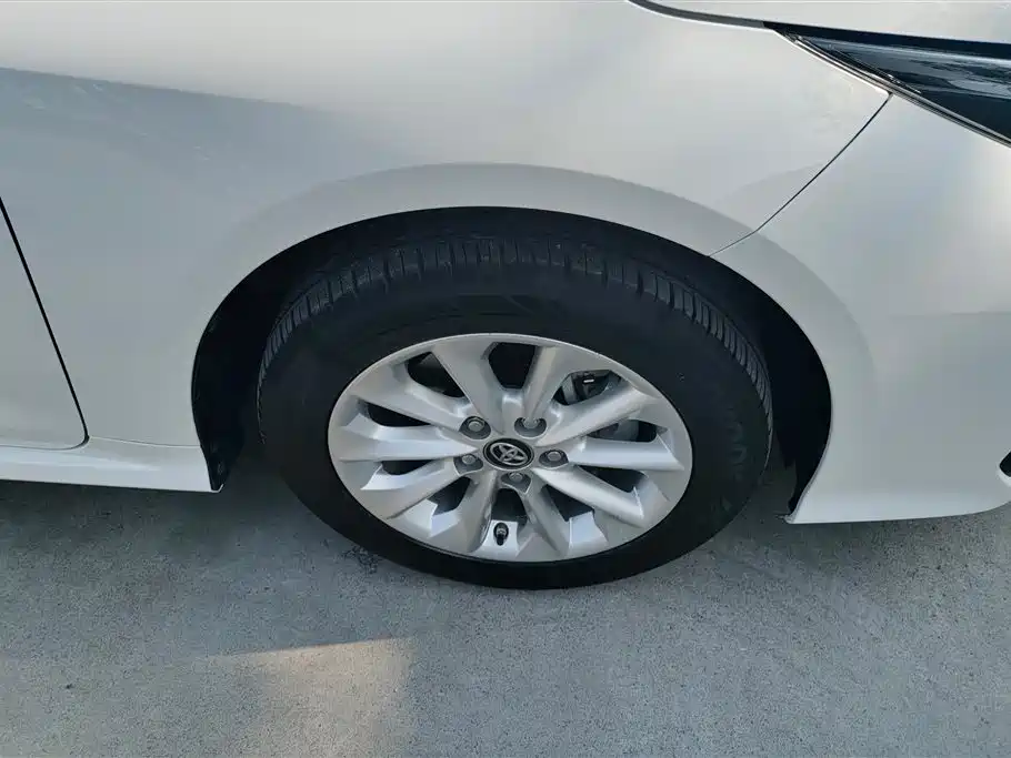 Toyota Corolla 2023 1.2T Elite Edition фото 6