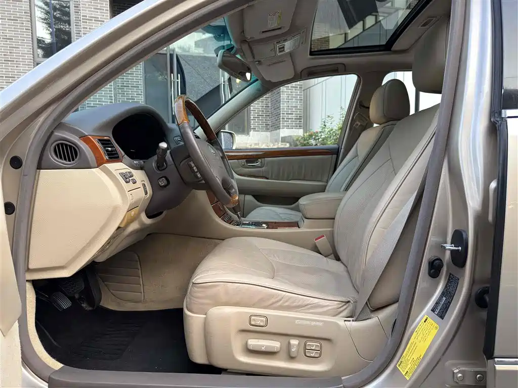 Lexus LS 2005 2005 430