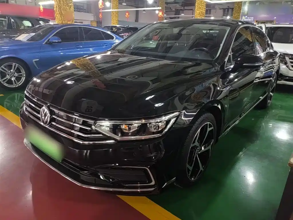 Volkswagen Magotan GTE Plug-in Hybrid 2022 GTE Luxury фото 2