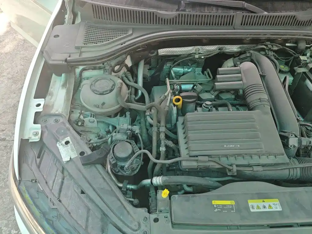 Photo 20 - Volkswagen Sagitar