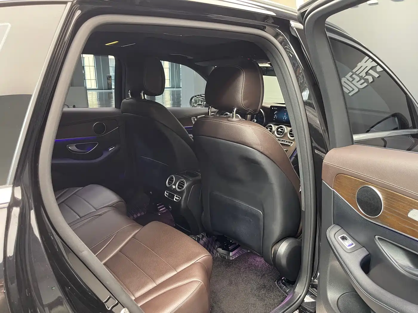 Mercedes-Benz GLC 2022 Facelift II GLC 260 L 4MATIC Luxury фото 12