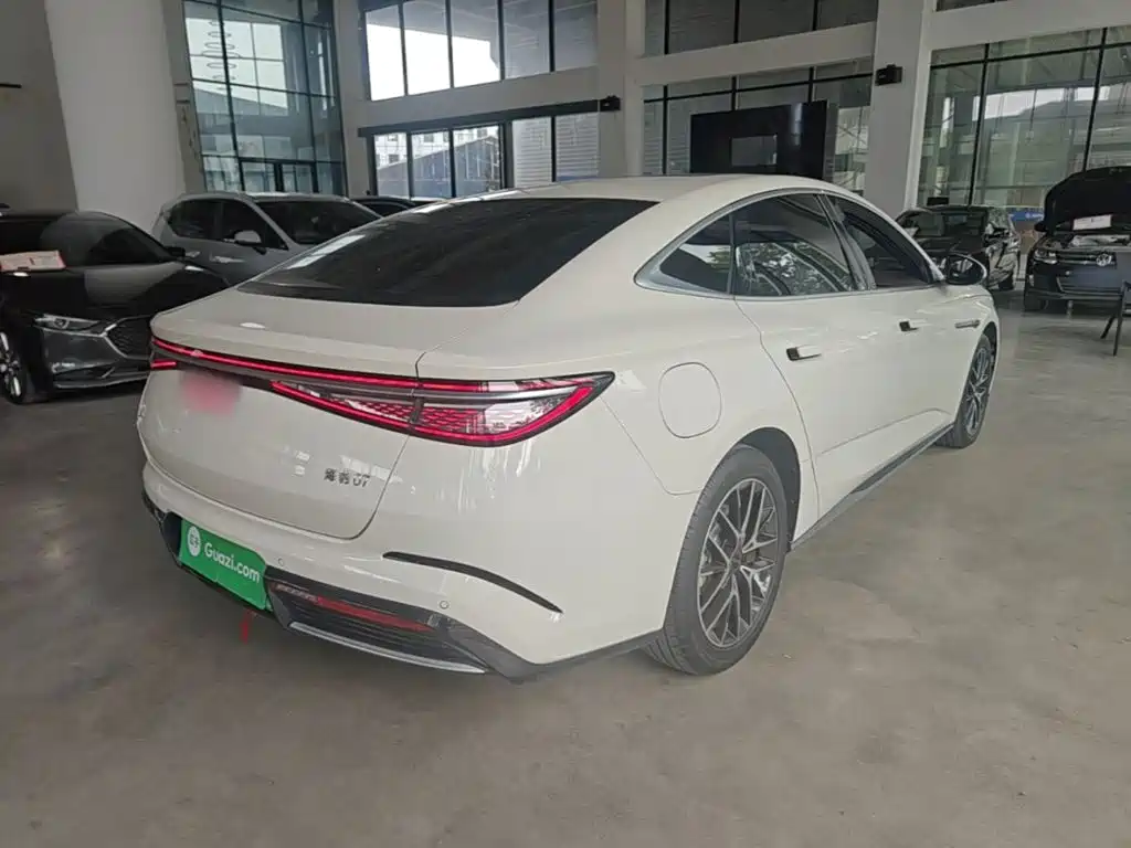 BYD Seal 07 DM-i 2024 2025 Model DM-i 1.5L 125km Luxury