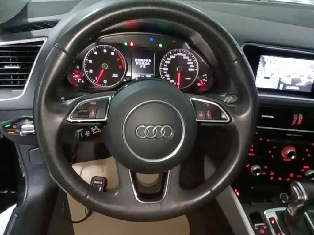 Audi Q5 2017 Plus 40 TFSI Technology фото 11