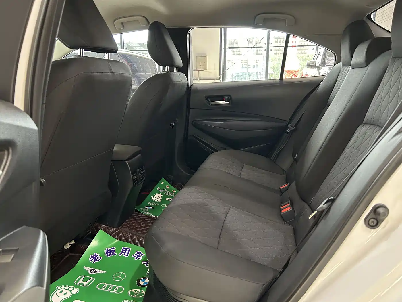 Toyota Corolla 2023 1.8L Smart Hybrid Dual Engine Pioneer Edition фото 5
