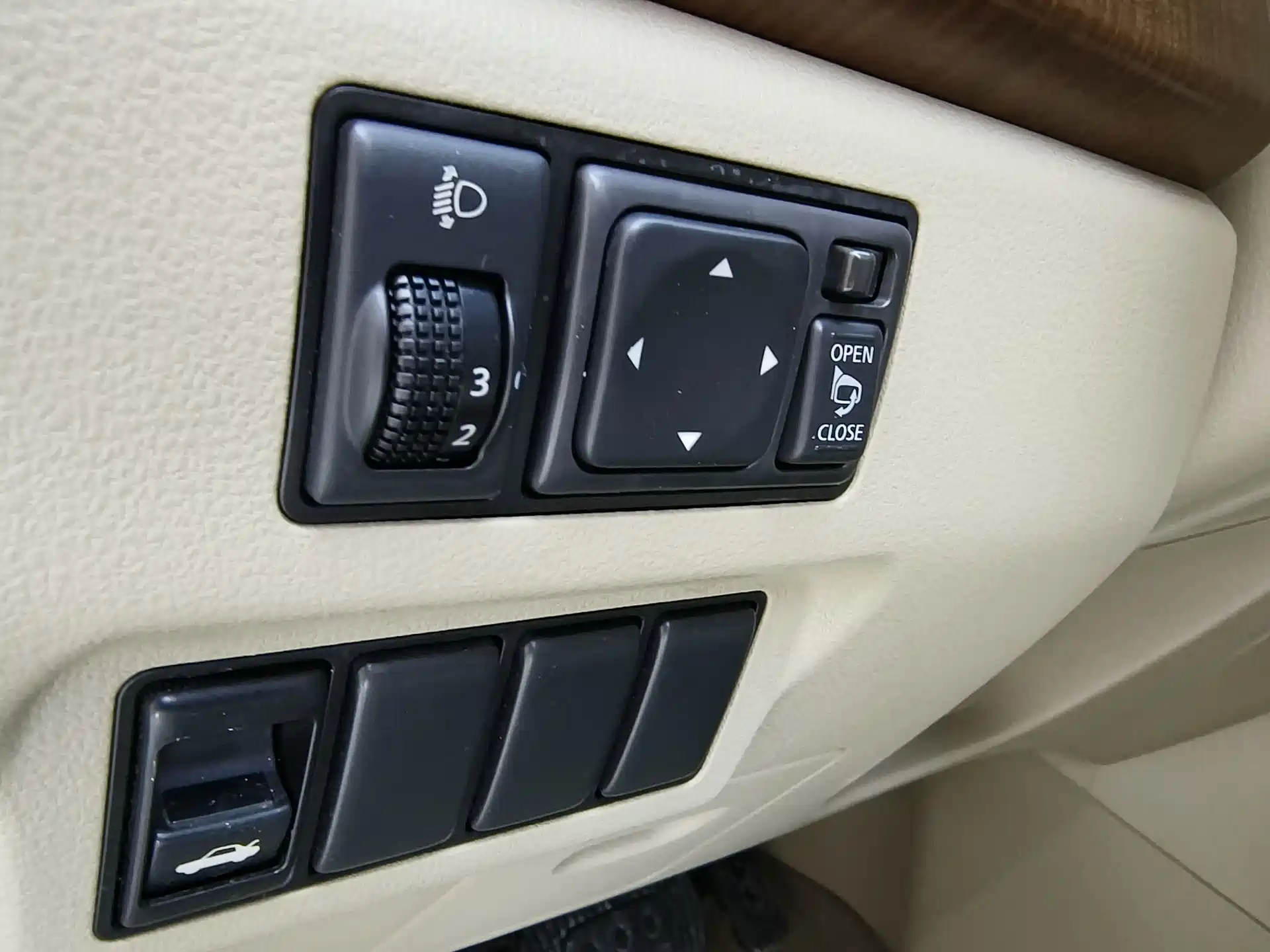 Фото 14 - Nissan Sylphy