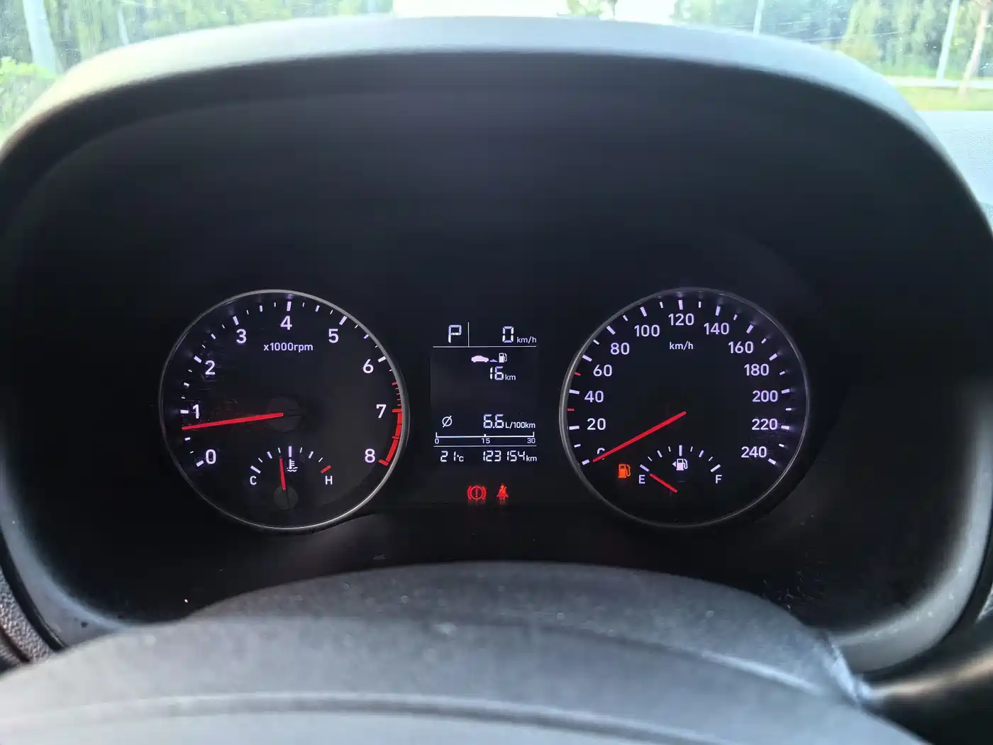 Hyundai Elantra 2018 1.6L Automatic Pleasing Edition GL China VI фото 10