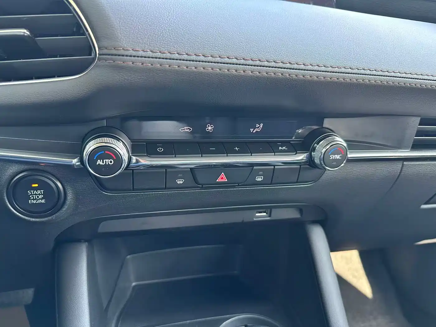 Mazda Mazda 3 2025 2024 2.0L Automatic Premium Prestige Edition