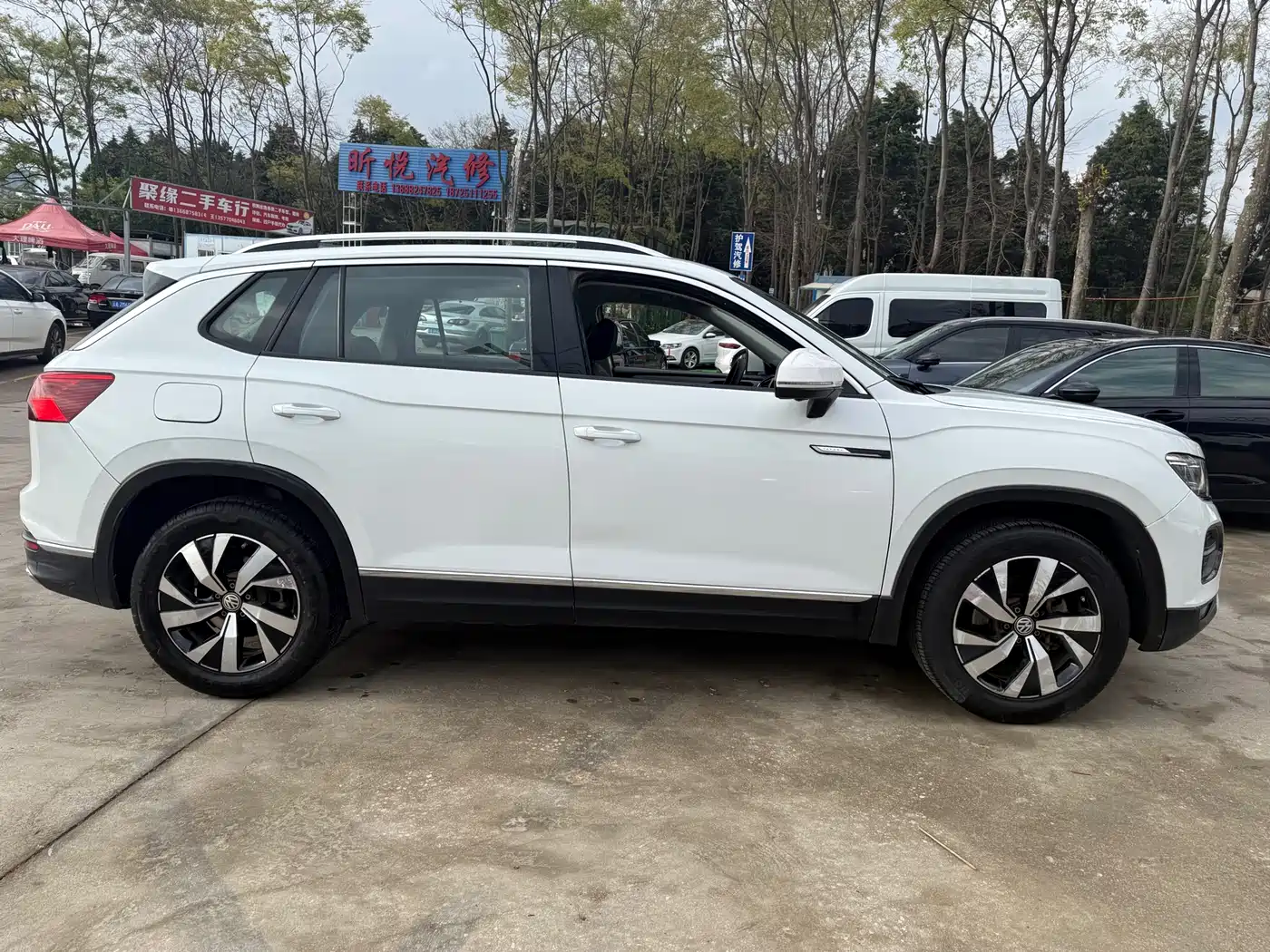 Volkswagen Tayron 2021 280TSI 2WD Luxury Smart Connect фото 8
