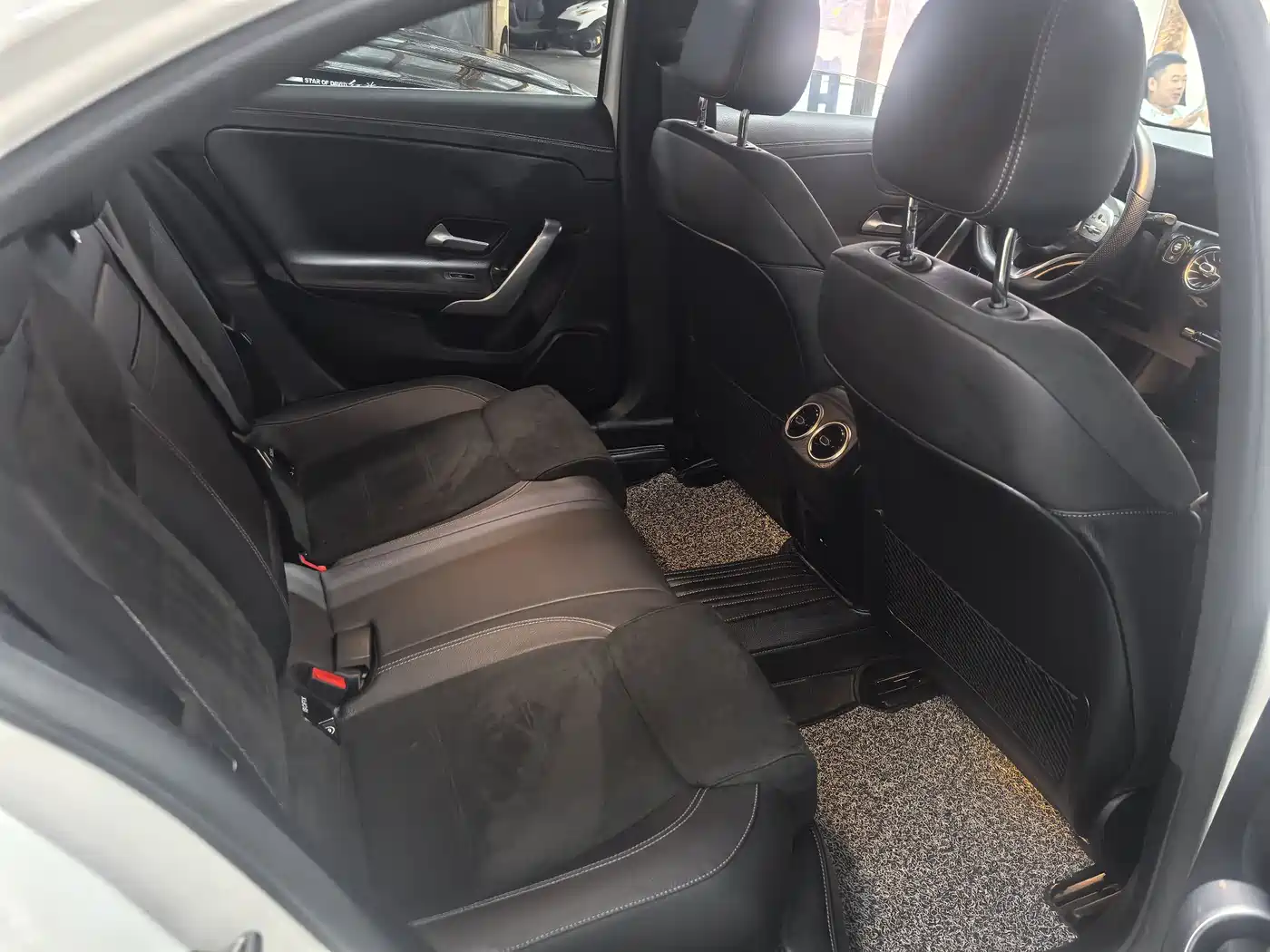 Mercedes-Benz A-Class 2021 A 200 L Sport Sedan Dynamic Type фото 5