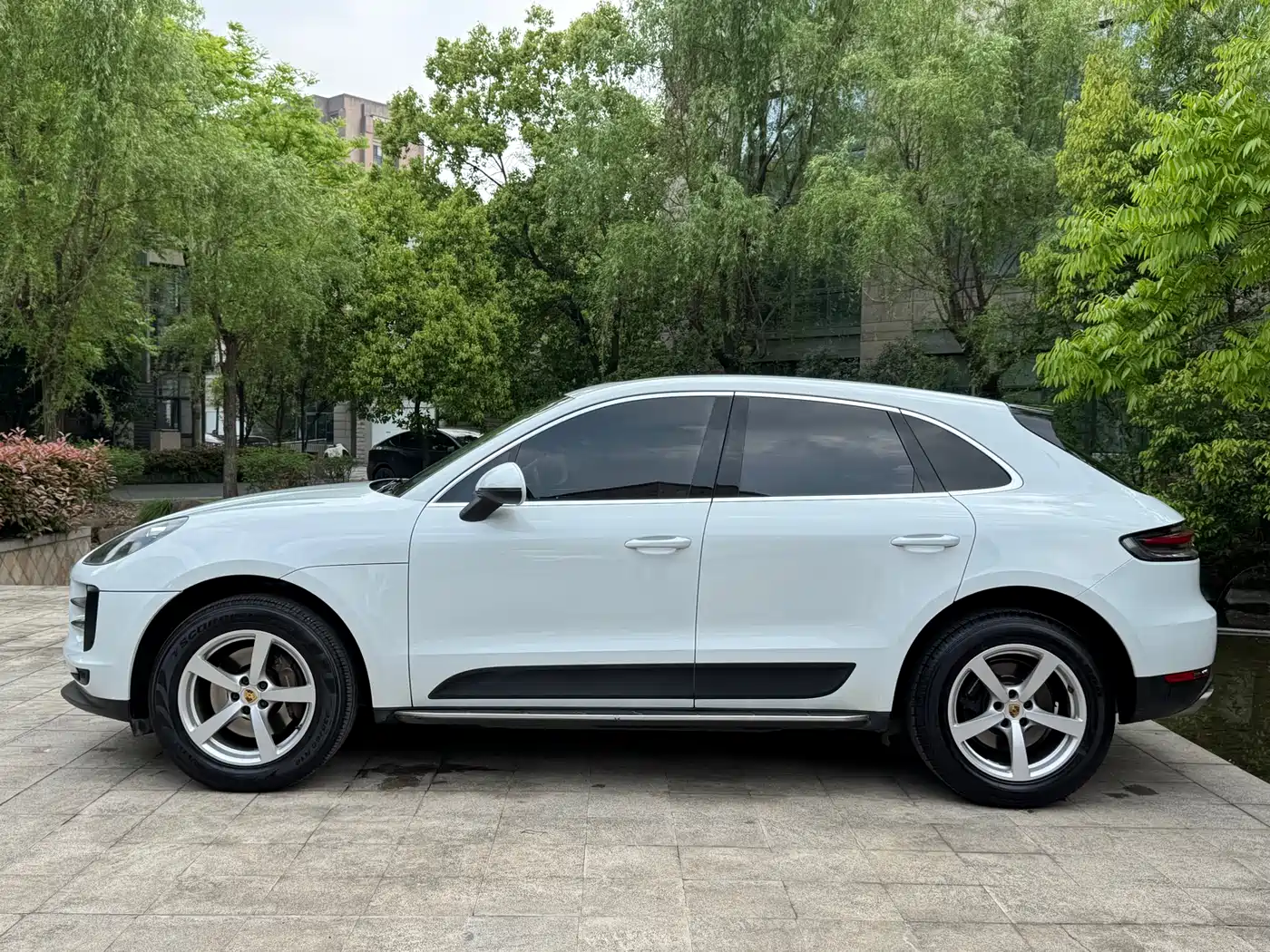 Porsche Macan 2018 Macan 2.0T фото 4