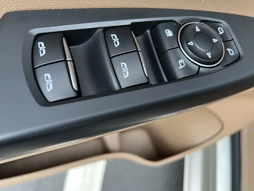 Фото 7 - Buick GL8