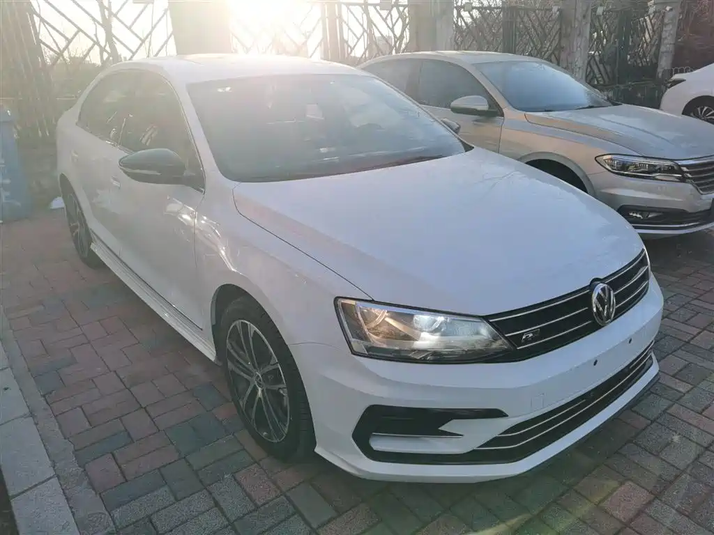 Volkswagen Sagitar 2016 280TSI Automatic R-Line фото 20