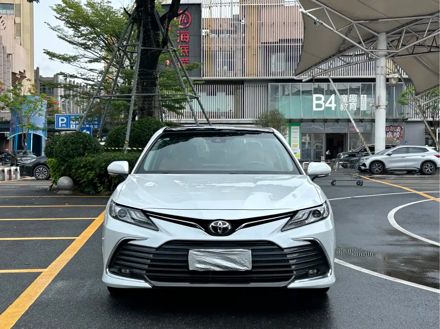 Toyota Camry 2021 2.5G Luxury Edition фото 3