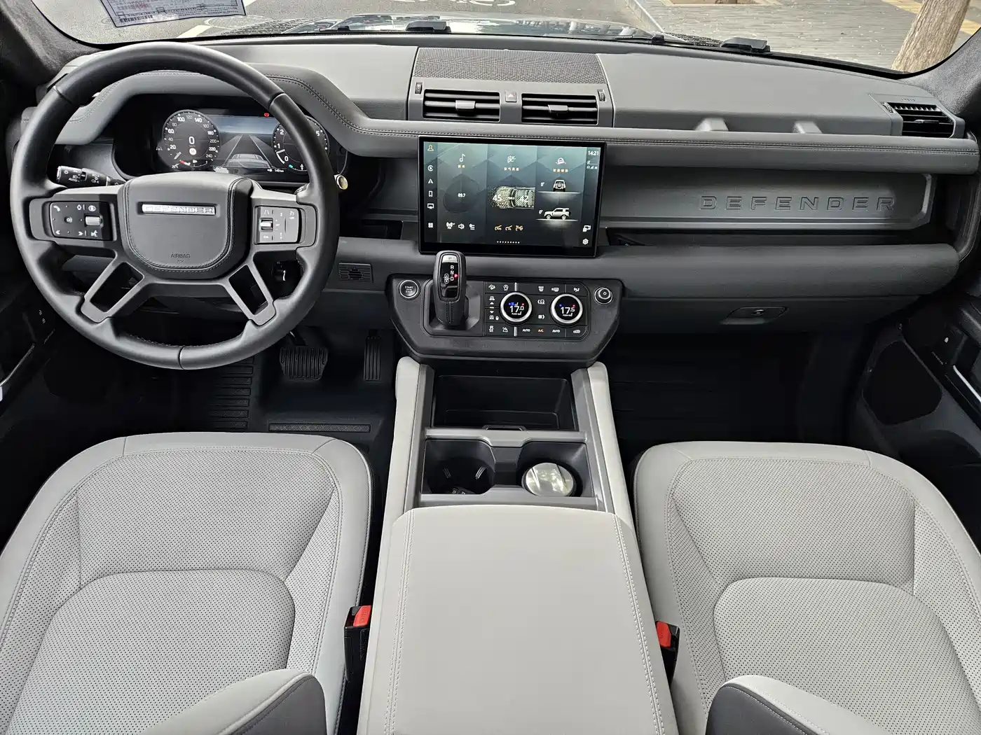 Land Rover Defender 2025 2025 90 3.0T P400 X-Dynamic HSE