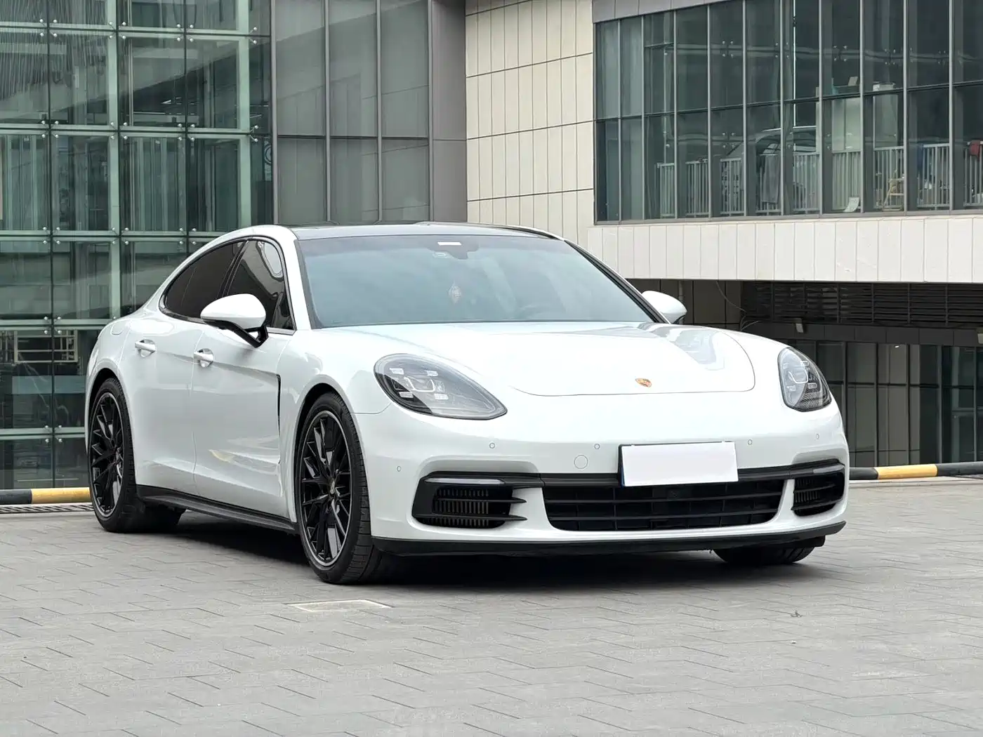 Porsche Panamera 2021 Model Panamera 2.9T фото 3