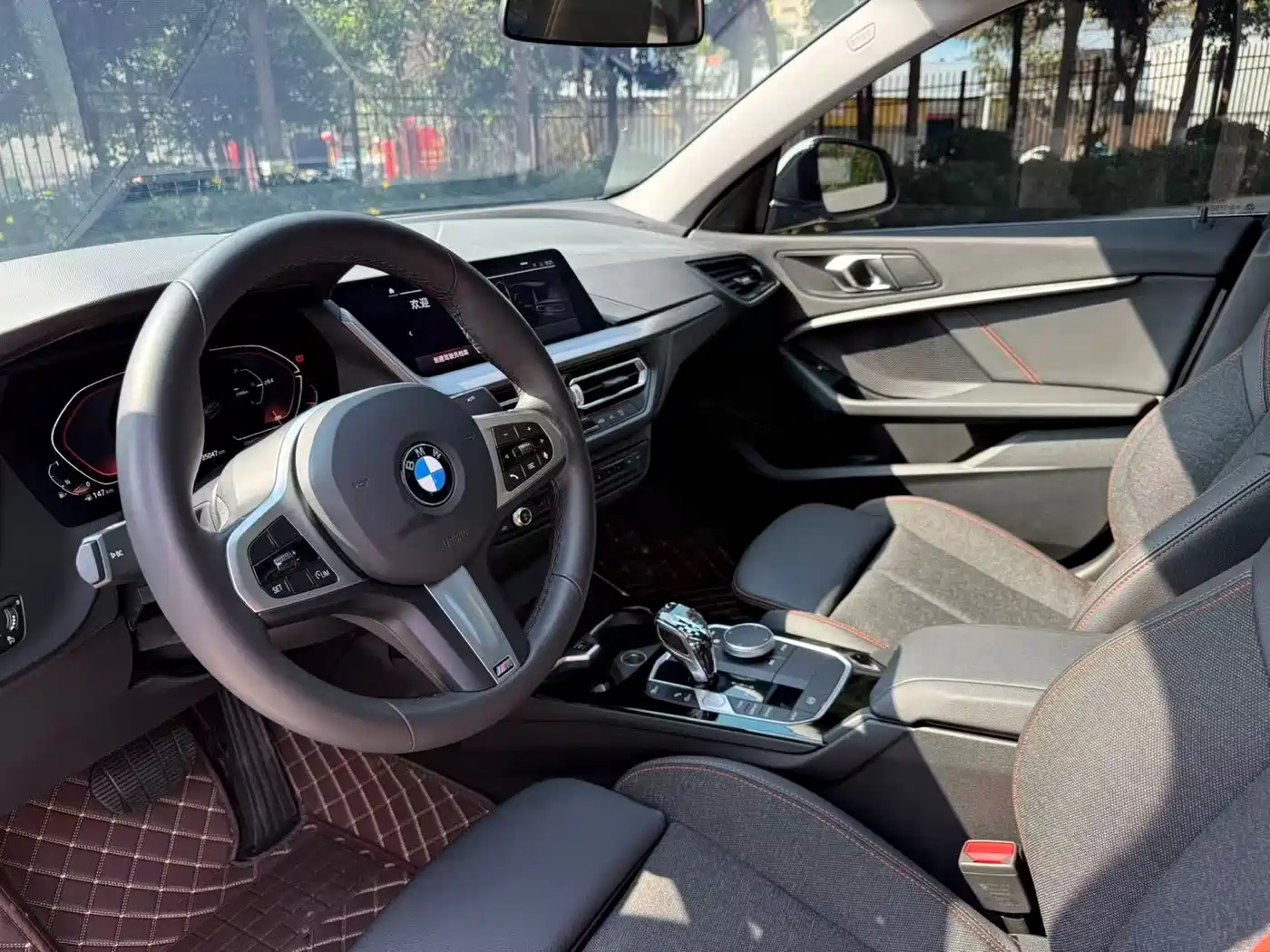 BMW 2 Series (Import) 2023 225i 4-Door Coupe M Sport Package фото 27
