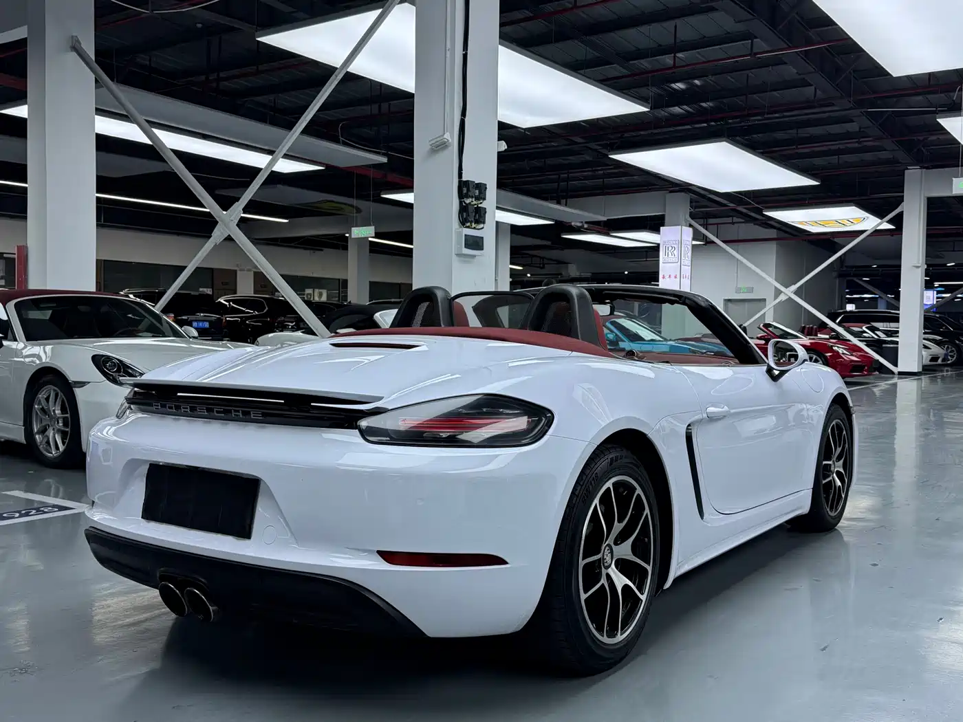 Porsche 718 2018 Boxster 2.0T фото 18