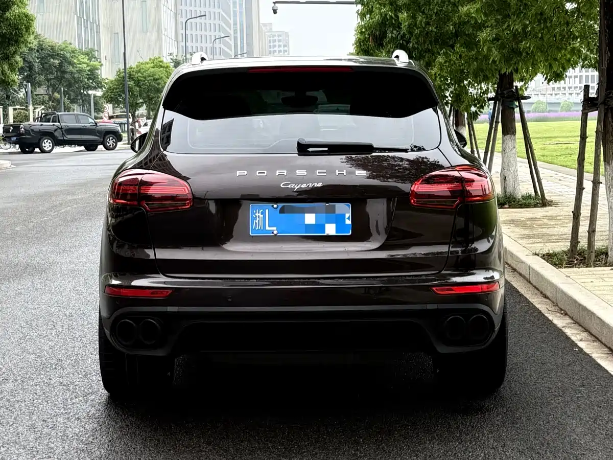 Porsche Cayenne 2015 Cayenne 3.0T фото 4