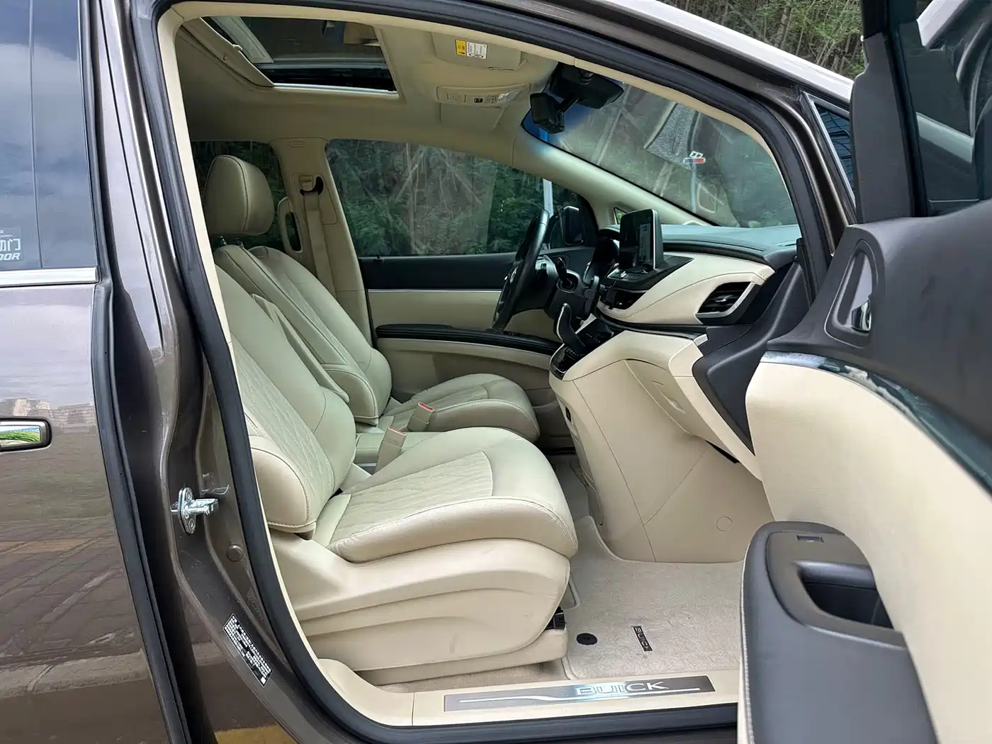 BUICK GL8